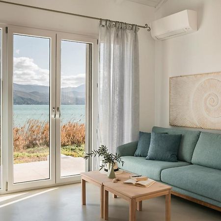 Apollonides Seafront Villa1 Aoede ลิคชูรี ภายนอก รูปภาพ