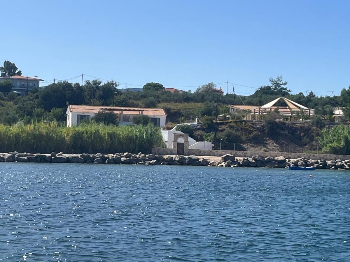Apollonides Seafront Villa1 Aoede ลิคชูรี ภายนอก รูปภาพ