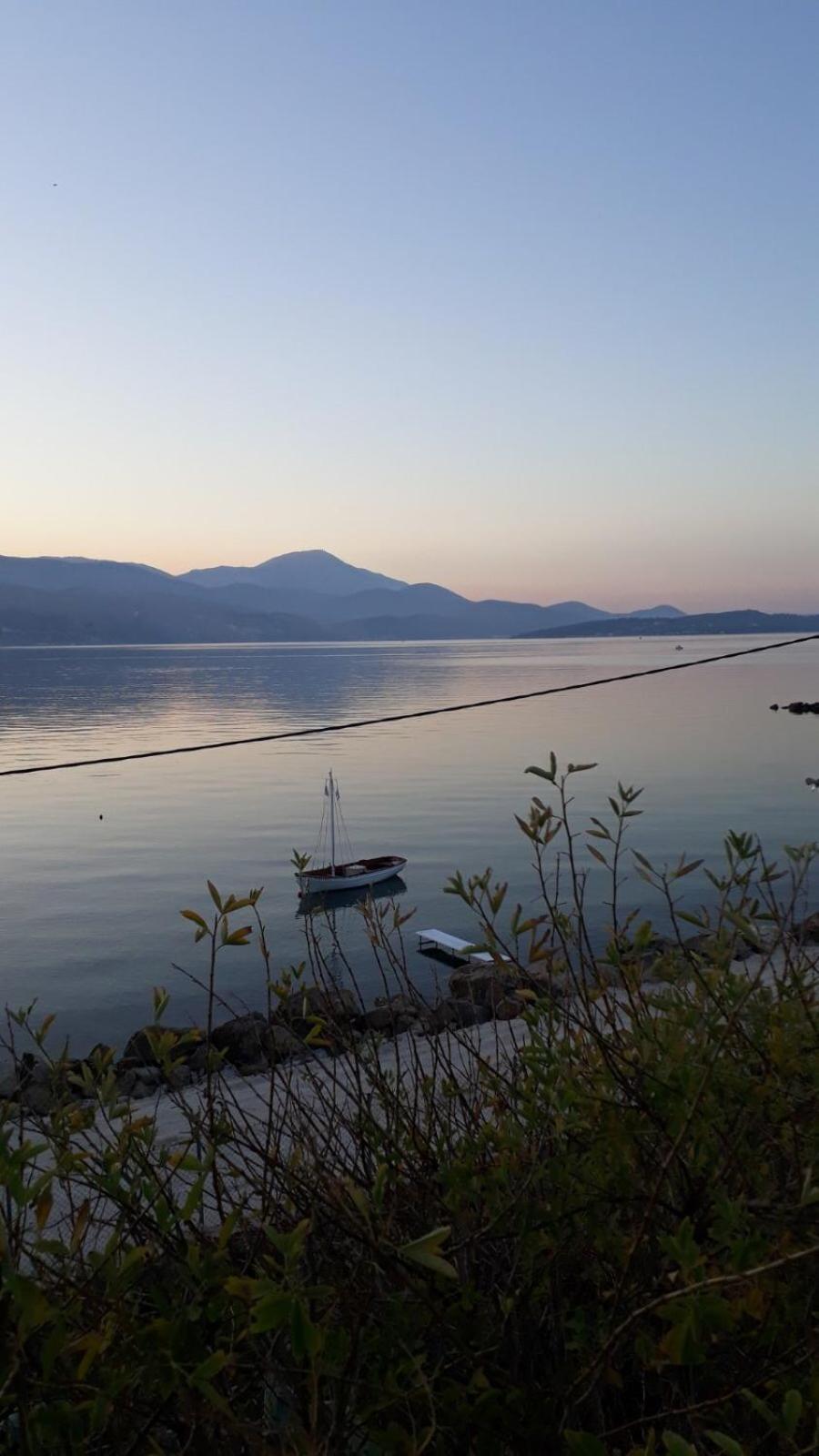 Apollonides Seafront Villa1 Aoede ลิคชูรี ภายนอก รูปภาพ